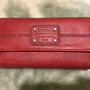 Fossil Mercer Vintage Red Tri-Fold Wallet Clutch Checkbook